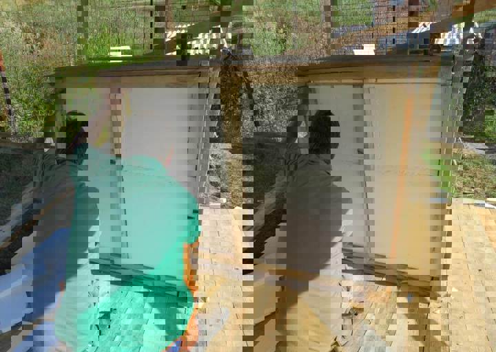 Svilos-1-2017-Isolieren von selbstgebauten Hütten - Boden.JPG