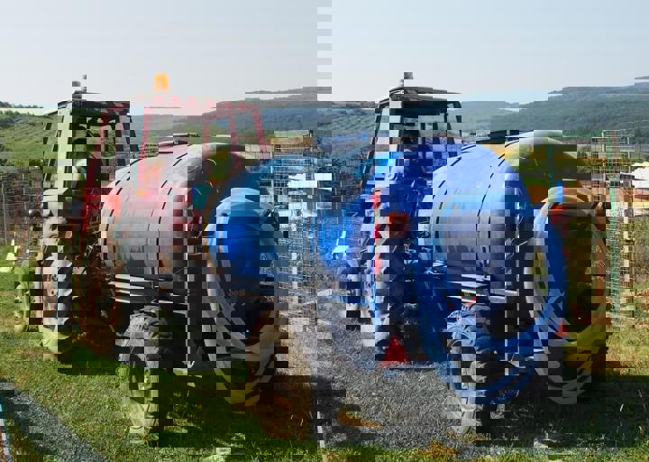 Svilos-1-2017-Wasserlieferung 1.JPG